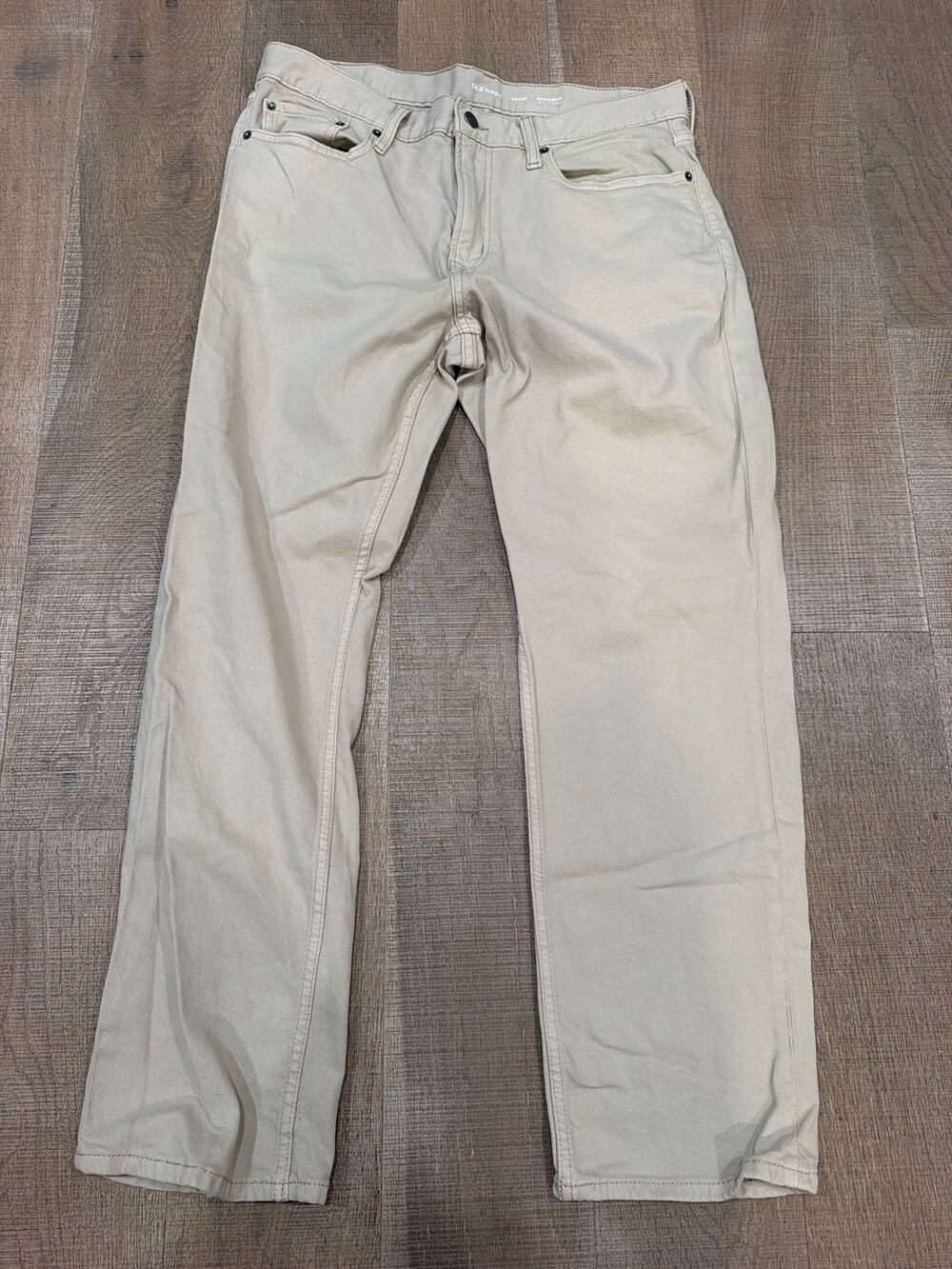 Old Navy Straight Built-In Flex Jeans